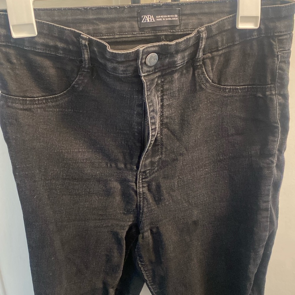 ZARA Skinny black denim jeans